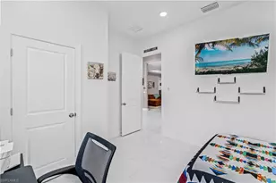 7005 Berwick Cir, Labelle, FL 33935 - Photo 21