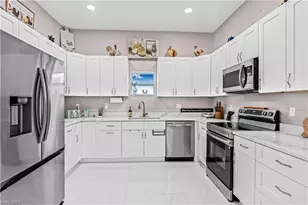 7005 Berwick Cir, Labelle, FL 33935 - Photo 17