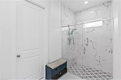 7005 Berwick Cir, Labelle, FL 33935 - Photo 29