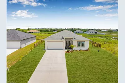 7005 Berwick Cir, Labelle, FL 33935 - Photo 5