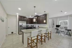 12111 Mahogany Cove St, Fort Myers, FL 33913 - Photo 7