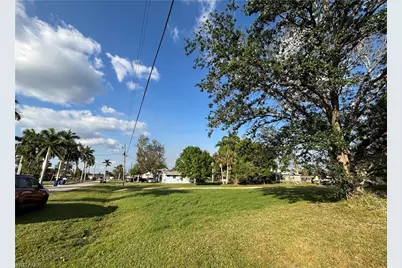 310 Georgia Ave, Fort Myers, FL 33905 - Photo 23