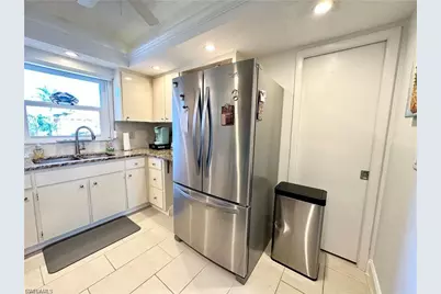 4563 SE 5th Pl #205, Cape Coral, FL 33904 - Photo 7