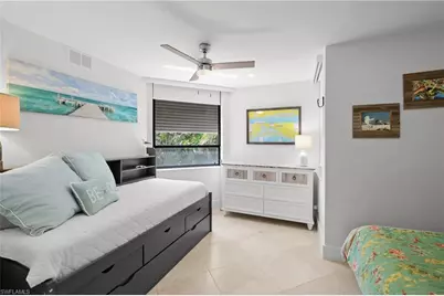 10562 Gulf Shore Dr #101/102, Naples, FL 34108 - Photo 25