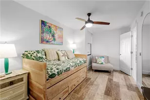 10562 Gulf Shore Dr, Naples, FL 34108 - Photo 19