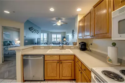 2090 Matecumbe Key Rd #1202, Punta Gorda, FL 33955 - Photo 5