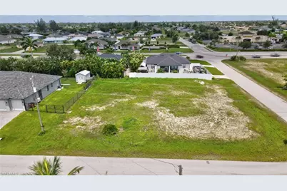 3121 SW 16th Pl, Cape Coral, FL 33914 - Photo 7