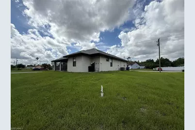 2107 E 10th St, Lehigh Acres, FL 33936 - Photo 3