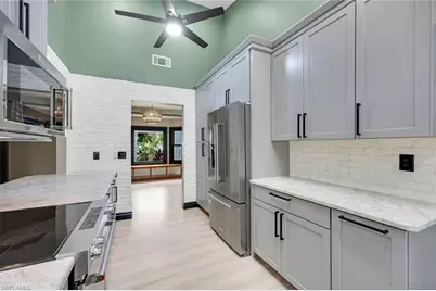 7239 Hendry Creek Dr, Fort Myers, FL 33908 - Photo 23