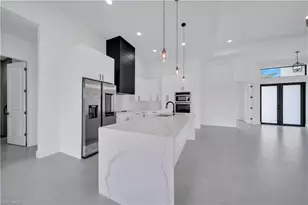 706 SW 28th St, Cape Coral, FL 33914 - Photo 19