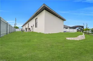 706 SW 28th St, Cape Coral, FL 33914 - Photo 45