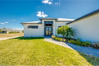 1531 NW 40th Pl, Cape Coral, FL 33993 - Photo 3