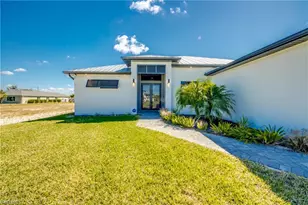 1531 NW 40th Pl, Cape Coral, FL 33993 - Photo 3
