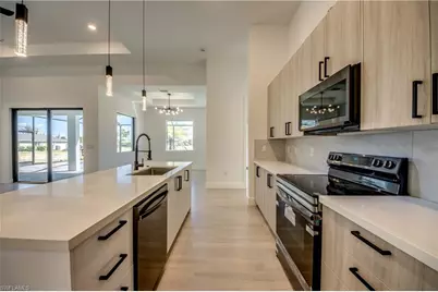 1531 NW 40th Pl, Cape Coral, FL 33993 - Photo 19