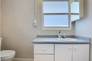 5351 Chippendale Cir E, Fort Myers, FL 33919 - Photo 29