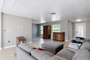 5351 Chippendale Cir E, Fort Myers, FL 33919 - Photo 21