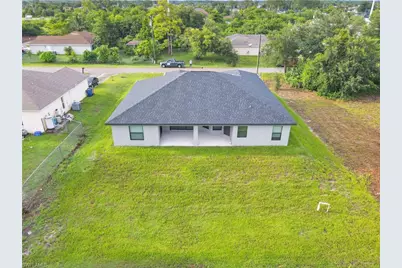 3007 1st St SW, Lehigh Acres, FL 33976 - Photo 27