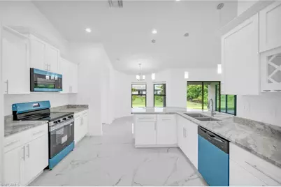 3007 1st St SW, Lehigh Acres, FL 33976 - Photo 29