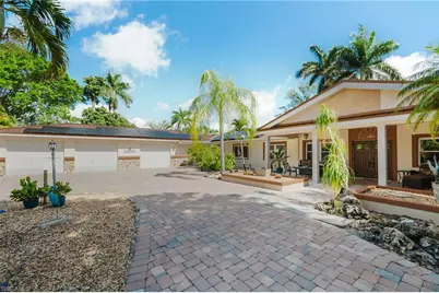 2475 Bridge Rd, North Fort Myers, FL 33917 - Photo 1