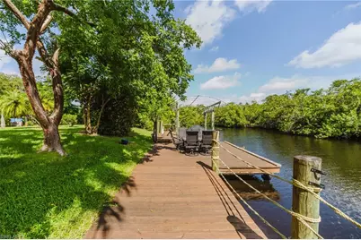 2475 Bridge Rd, North Fort Myers, FL 33917 - Photo 49