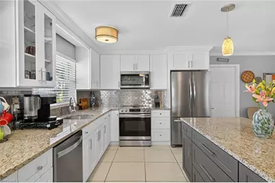 138 SE 40th St, Cape Coral, FL 33904 - Photo 15