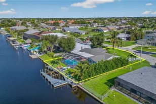 138 SE 40th St, Cape Coral, FL 33904 - Photo 5