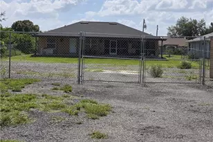 1816 Tomaso Ave, Lehigh Acres, FL 33972 - Photo 21