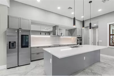 408 41st Ave NE, Naples, FL 34120 - Photo 7