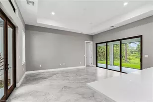 408 41st Ave NE, Naples, FL 34120 - Photo 5