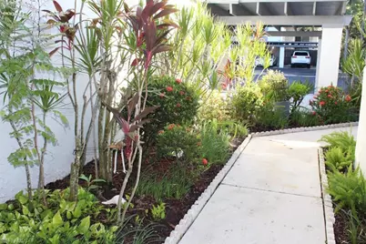 17455 Silver Fox Dr #C, Fort Myers, FL 33919 - Photo 5