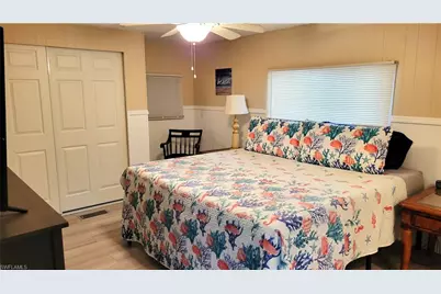 250 Hamlin Dr, Fort Myers, FL 33905 - Photo 9