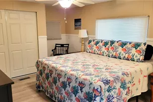 250 Hamlin Dr, Fort Myers, FL 33905 - Photo 9