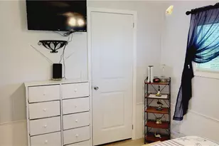 267 Shoreland Dr, Fort Myers, FL 33905 - Photo 15