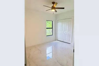 2705 10th St W, Lehigh Acres, FL 33971 - Photo 15