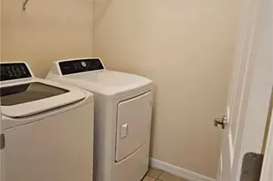 10517 Canal Brook Ln, Lehigh Acres, FL 33936 - Photo 15