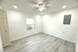 1982 Laurel Ln, North Fort Myers, FL 33917 - Photo 9