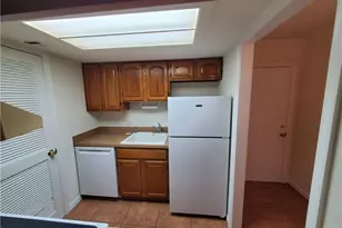 2366 E Mall Dr, Fort Myers, FL 33901 - Photo 15