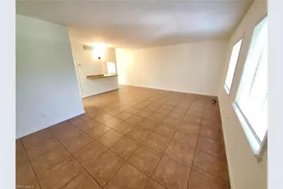 2366 E Mall Dr #421, Fort Myers, FL 33901 - Photo 9