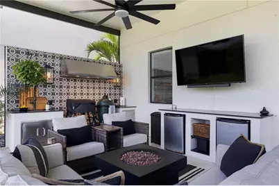 10924 Cherry Laurel Dr, Fort Myers, FL 33912 - Photo 11