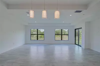 1037 Cheney Ave S, Lehigh Acres, FL 33974 - Photo 7