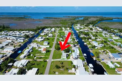 5008 Sandpiper Dr, Saint James City, FL 33956 - Photo 9