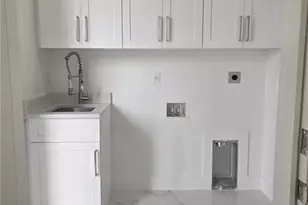 1022 Candlelight Dr, Lehigh Acres, FL 33974 - Photo 37