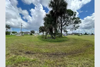 2014 NW 7th Ter, Cape Coral, FL 33993 - Photo 9