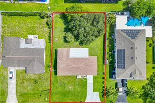 314 SE 47th Terrace, Cape Coral, FL 33904 - Photo 5