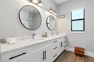 709 15th St SW, Naples, FL 34117 - Photo 39