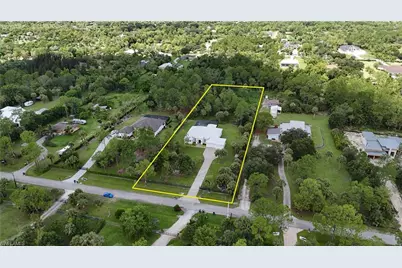 709 15th St SW, Naples, FL 34117 - Photo 3