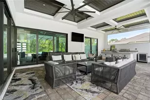 709 15th St SW, Naples, FL 34117 - Photo 43