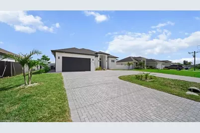 2125 SW Trafalgar Pkwy, Cape Coral, FL 33991 - Photo 29