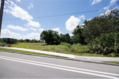 2745 Swamp Cabbage Ct, Fort Myers, FL 33901 - Photo 15