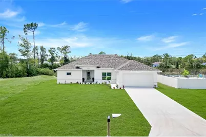 2018 NE 33rd Ln, Cape Coral, FL 33909 - Photo 1